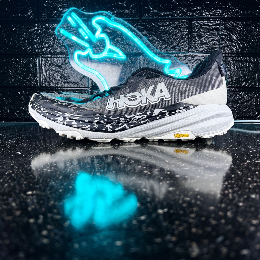 Hoka One One Speedgoat 6 Men’s Hiking Trail Running Shoes Black Grey Camo - 12